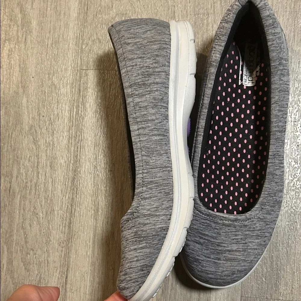 Skechers Heathered Gray Women's Loafers